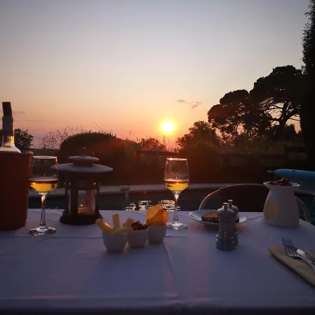 Hameau De Taur Villefranche-dʼAlbigeois