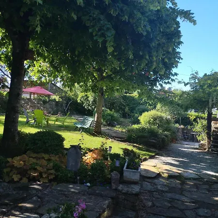 Hameau De Taur 3* Villefranche-dʼAlbigeois