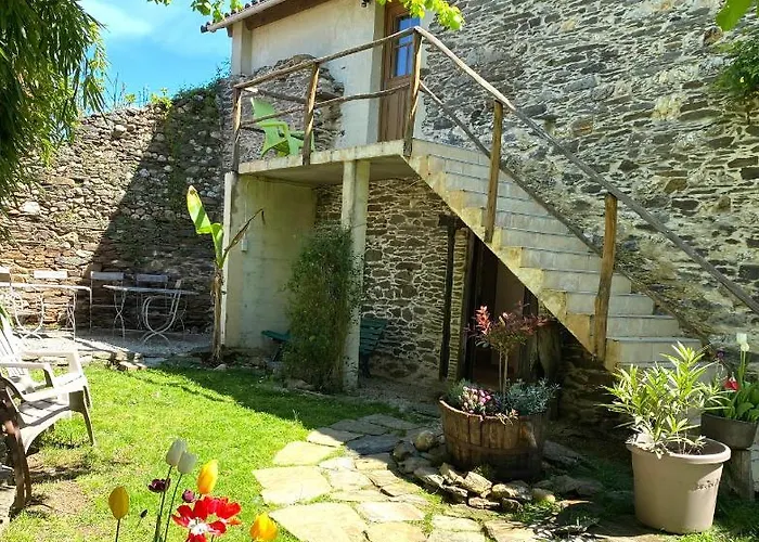 Hameau De Taur Гостевой дом