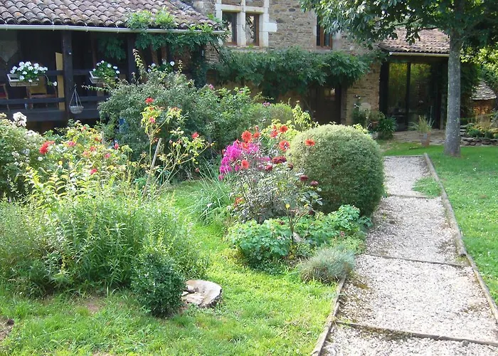 Hameau De Taur Pensión 3*